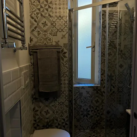 A Casa Di Giuseppe E Tiziana - Centro Storico 30 Min Di Treno Da Roma