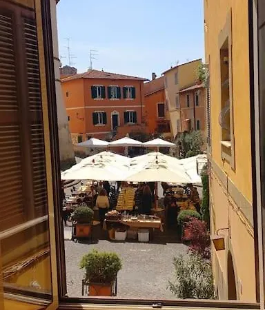 A Casa Di Giuseppe E Tiziana - Centro Storico 30 Min Di Treno Da Roma Appartamento Frascati