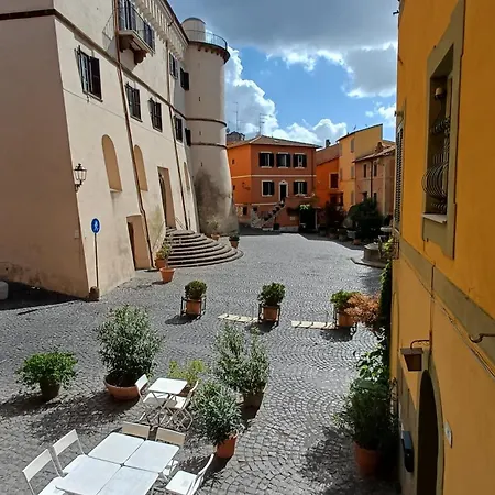 A Casa Di Giuseppe E Tiziana - Centro Storico 30 Min Di Treno Da Roma Frascati